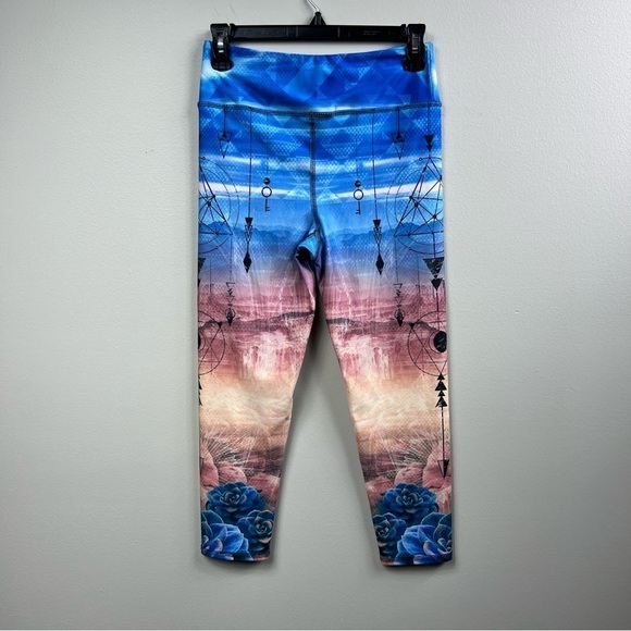 EVOLUTION and Creation Active wear capris yoga pants Sz M - Picture 3 of 5